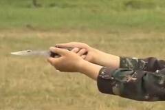 曝特战匕首枪 刺不着就开枪