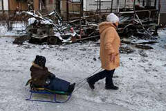 大雪降临战场 顿涅茨克遭炮击