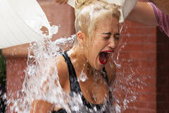 图片回顾2014不平凡的一年