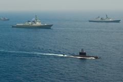 美韩联合反潜演习 韩尽出精锐