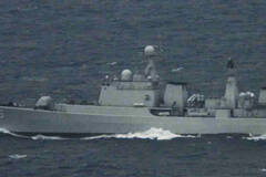 石家庄号驱逐舰返航再遭日偷拍