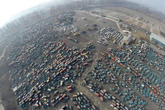 北京集中销毁千辆黑摩的现场