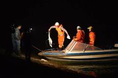 安徽一私人直升机坠入水库