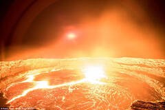 犹如地心一样景色的火山