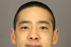 19岁华裔富二代连开数枪杀亲生父亲