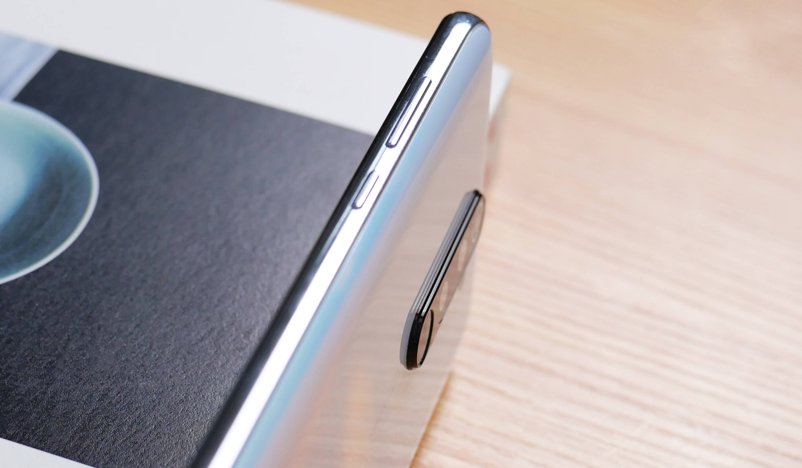 红米note8pro高清壁纸,红米note9pro高清壁纸 五彩斑斓的白 redmi note 8 pro图赏