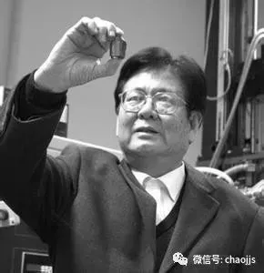 他的名字让西方憋屈15年，是中国人的传奇！