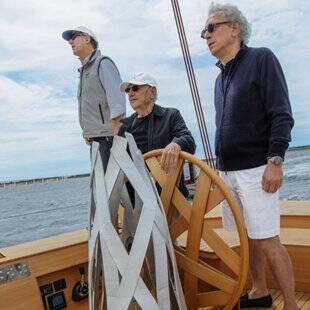 86岁的他把帆船玩出了新高度