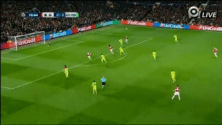 欧冠-鲁尼绝杀破进球荒 曼联1-0中央陆军小组领跑