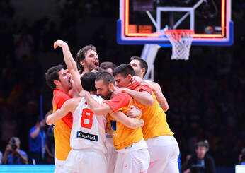 哈登穿乔丹鞋引阿迪不满:2亿代言费还想不想要