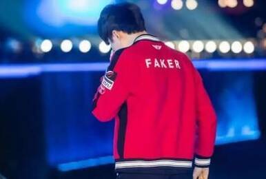 LOL全球5大赛区最新排名:FPX领跑SKT要打保级赛?