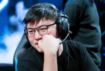 Uzi专访遭网友调侃:一个标点符号都不能相信