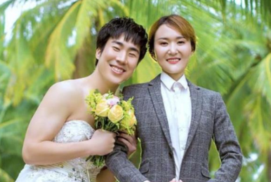 《英雄联盟》主播骚男离婚 净身出户财产全归前妻