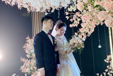 DOTA2知名主播DD完婚 圈内好友齐聚长沙祝贺