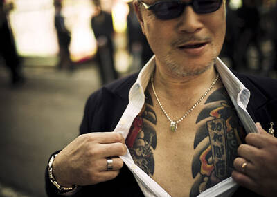 日本黑帮有三宝：暴行、纹身和帮规