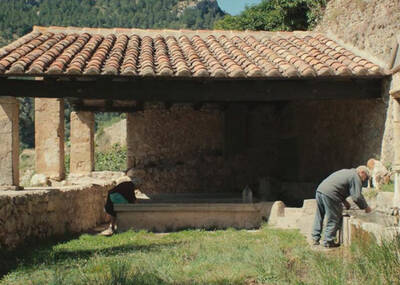 一个只有一对夫妻生活着的村子