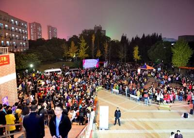 合肥高校5000大学生集体相亲