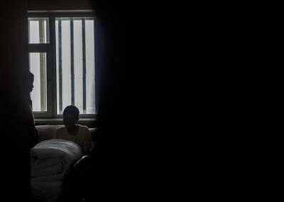 长春11岁女孩被继父砍成重伤后