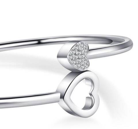 小钻石手链的寓意有哪些