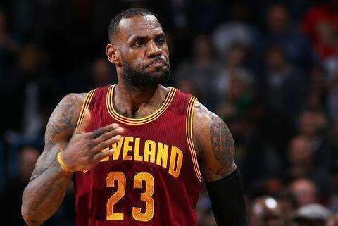 季后赛詹姆斯生涯5大绝杀:霸气绝杀公牛、淘汰