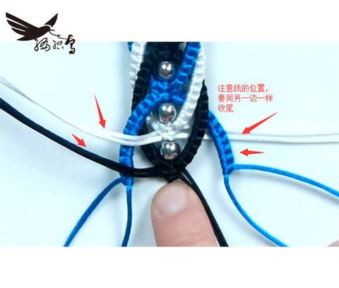 玉线编织手链教程