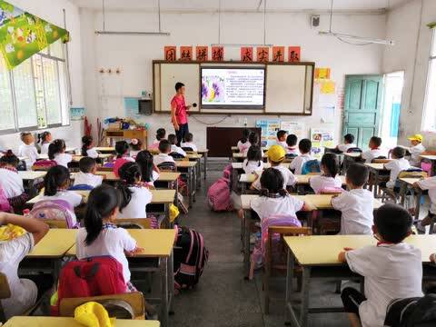 桂林医学院开展小学生寄生虫知识科普宣讲