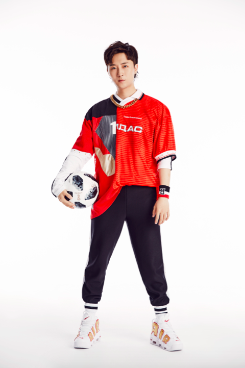 宋秉洋打造世界杯官方加油歌 新作《战歌We