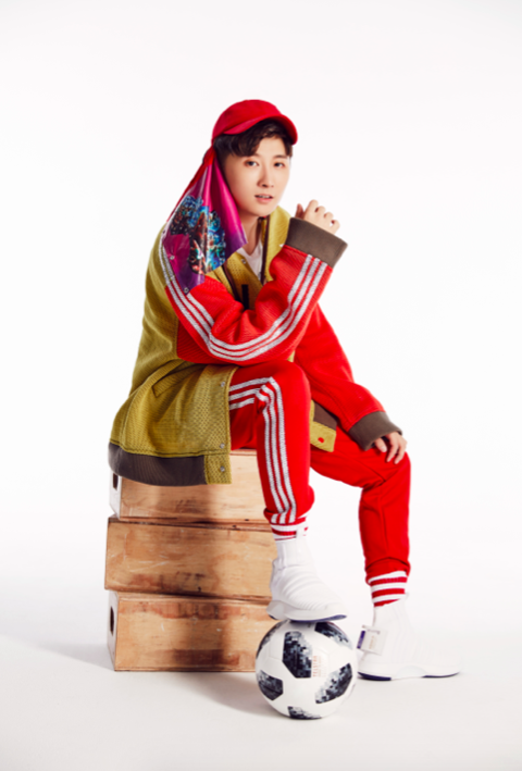 宋秉洋打造世界杯官方加油歌 新作《战歌We