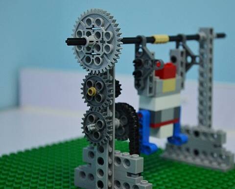 零基础学习乐高机器人,难吗?课程内容介绍,拼