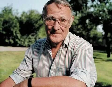 全球最大慈善基金会的创始人原来是一位最抠门