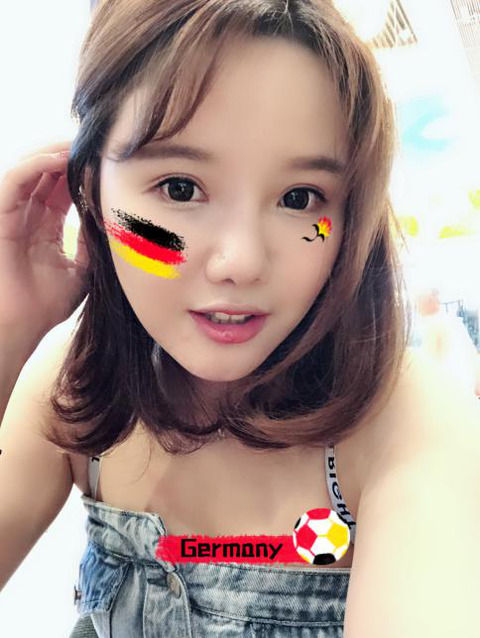 小九九九九回归斗鱼直播了!不会跳舞的大厨不