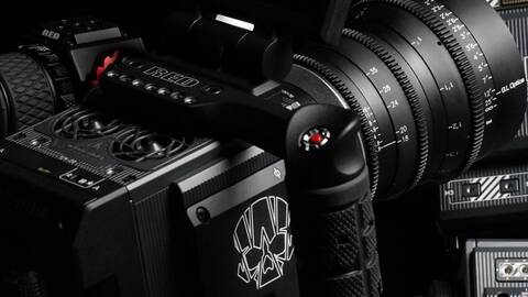 石慕然浅析我国影视文化产业发展现状及未来发