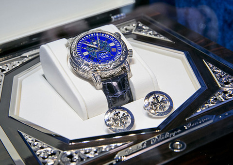 百达翡丽手表镜面(表蒙)碎了怎么办?