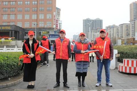 柘城县国土资源局志愿者开展125国际志愿者