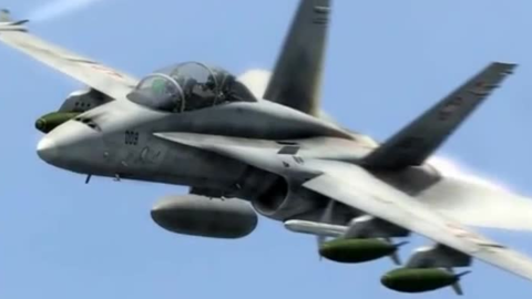 美国空军展示其拥有的各种类型的军用飞机