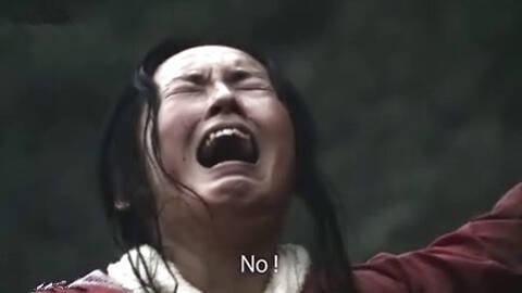 公司员工活动现场 臀部挤气球简直污瞎了