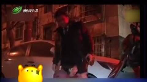 敲暖气片发求救暗号 奇怪的金属敲击声引起了