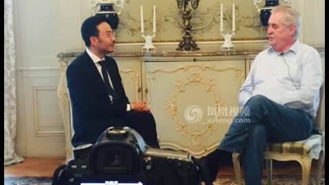 汪涵受捷克总统接见 互聊浪漫爱情