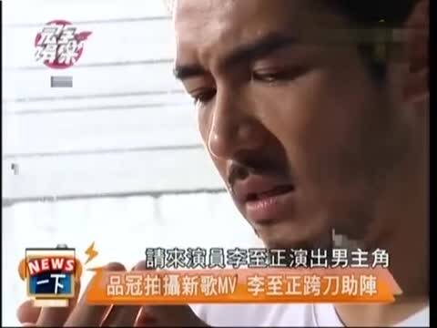 <em>妹子</em>神回复<em>被袭胸的感受</em>_笑死人-免费在线观看