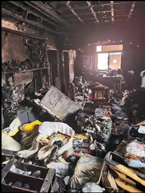 大火撲滅后的房間