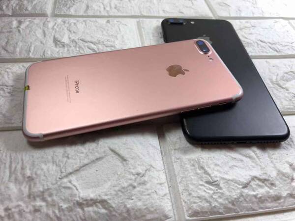 苹果7PLus对比华为荣耀8X手机,性能之后你会