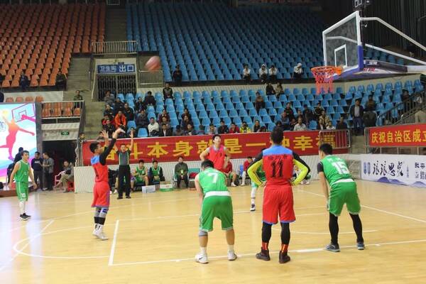 直播!广西万村篮球赛冠军争夺战今晚开始!更有