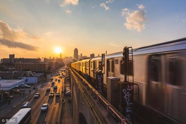 全国31座城市地铁客流强度排行榜