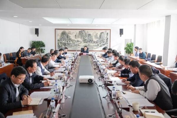 【扫黑除恶】胡家福:强化大案攻坚 坚决打伞