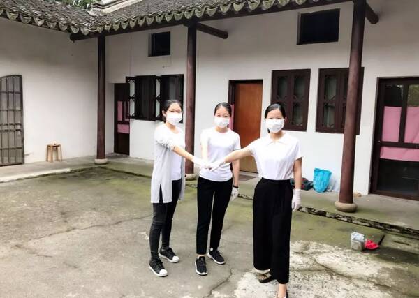 整理师们这次把整理做进了寺庙