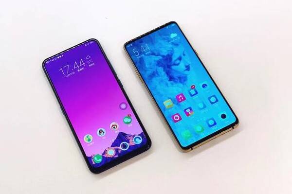 两款双屏旗舰,屏幕有何不同?努比亚X VS vivo