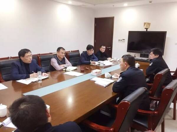 崇明区召开学习传达市扫黑办主任会议精神专题会