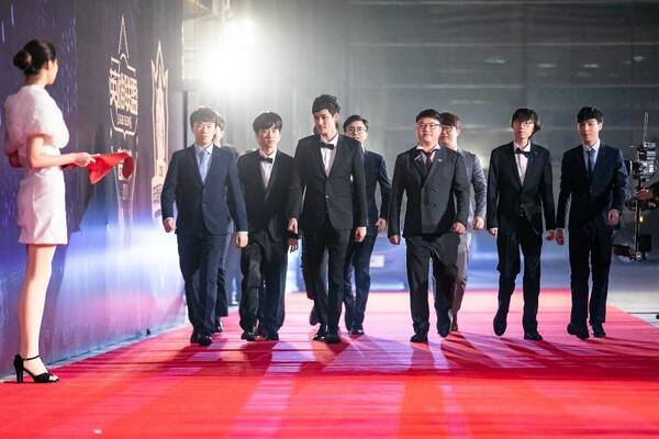 2018英雄联盟音乐节暨颁奖之夜完美落幕,校长