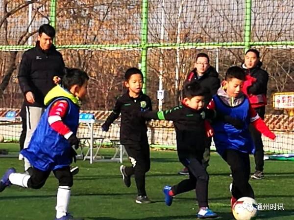 厉害!通州籍前国脚吕征来当裁判和评委!这群通