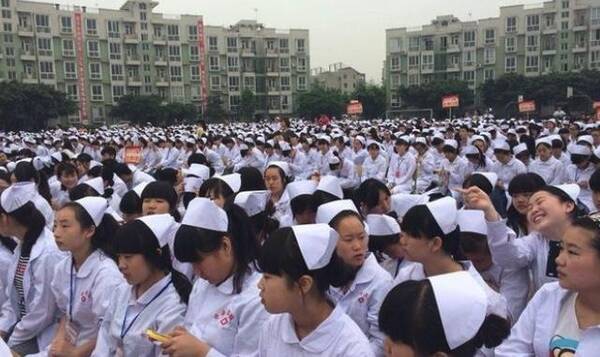 前途到底的初中,去读初中毕业有没有女生?例题题卫校简单答案几何图片